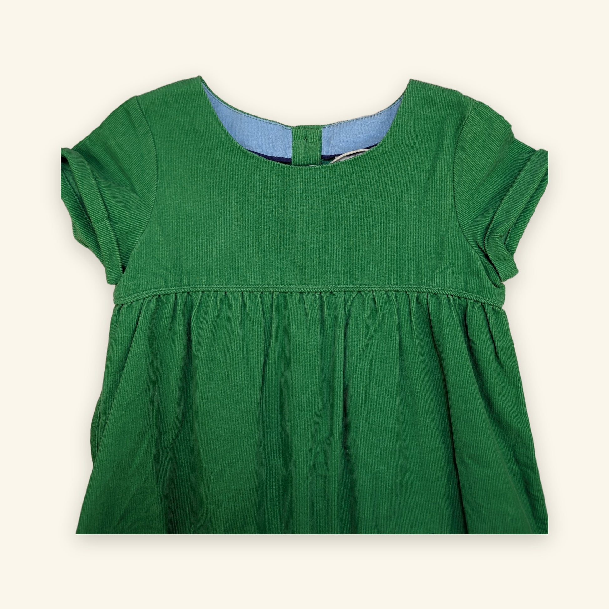 Kleid