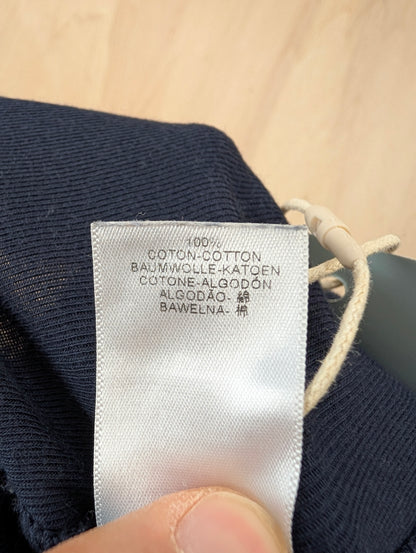 short dunkelblau