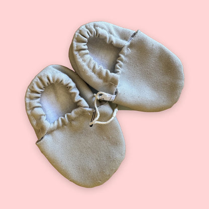 Krabbelschuhe
